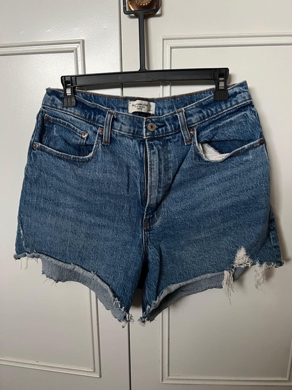 Abercrombie Dark High Rise Mom Short